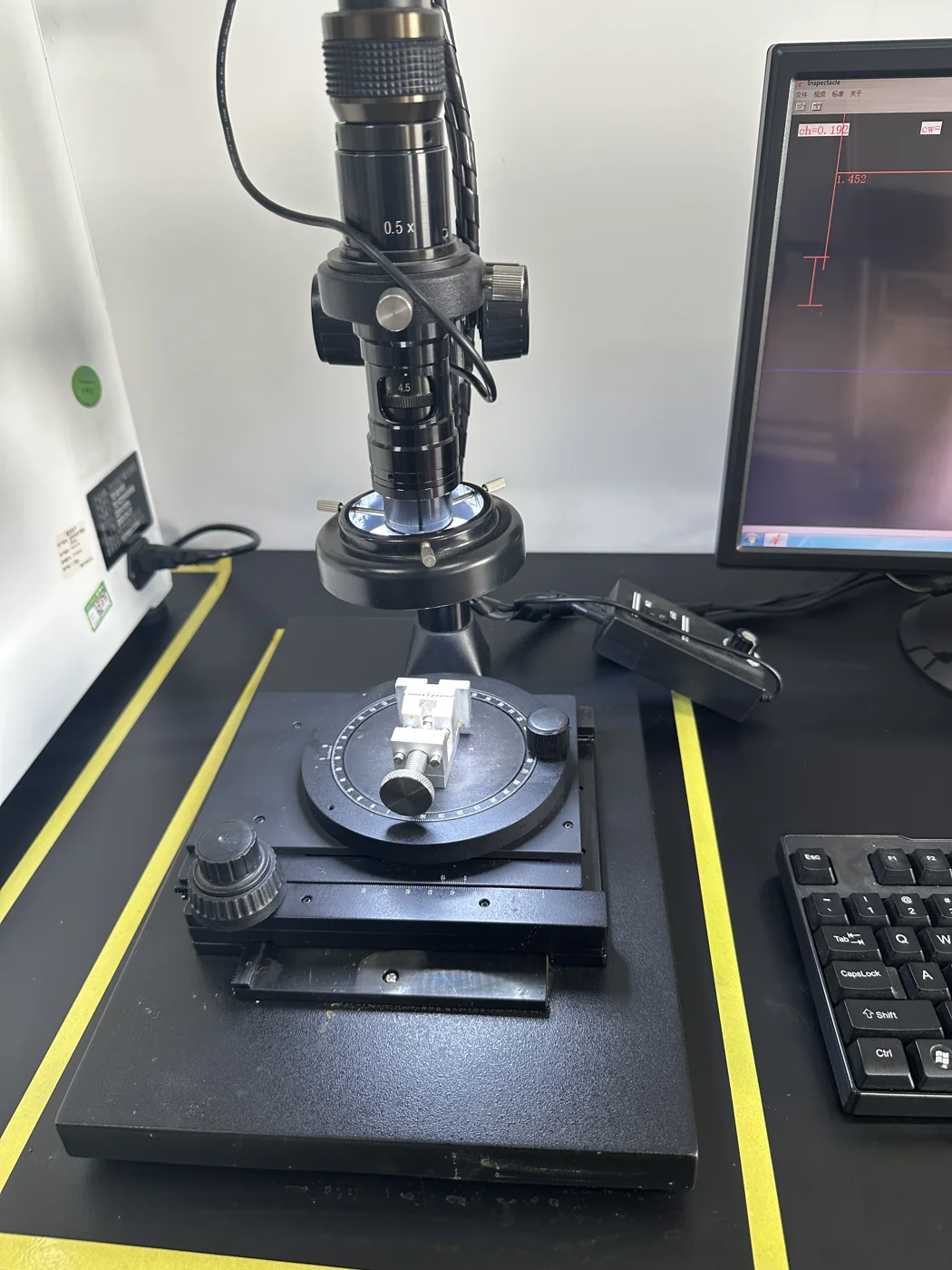 Microscope station used for terminal cross-section inspection